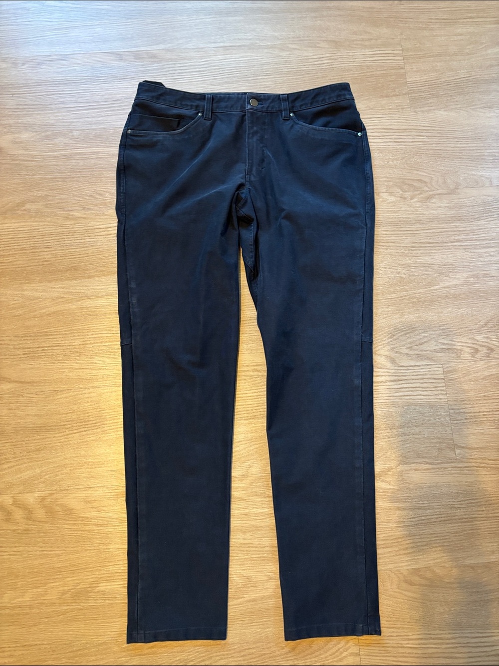 Lululemon Men’s 34x31* ABC Pants Utilitech Navy Blue Slim Faded Trousers Stretch